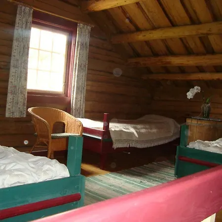 Appartement Lindsverk Gjestegard *